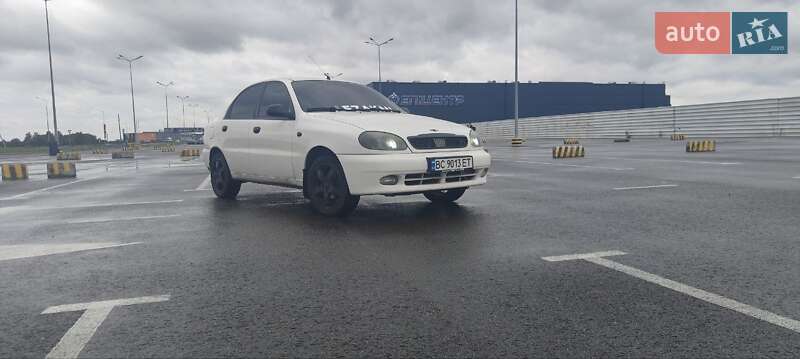 Седан Daewoo Lanos 2003 в 