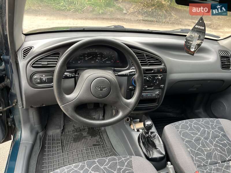 Хэтчбек Daewoo Lanos 2003 в Харькове