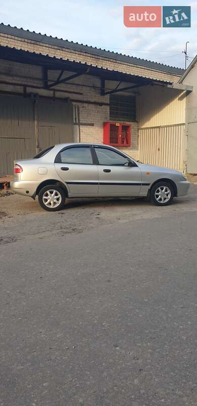 Седан Daewoo Lanos 2005 в Харькове