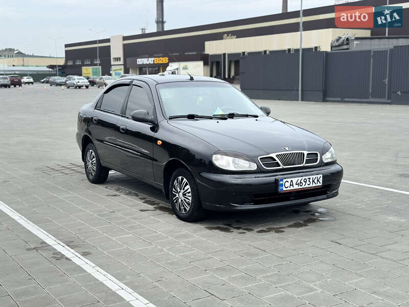 Седан Daewoo Lanos 2008 в 