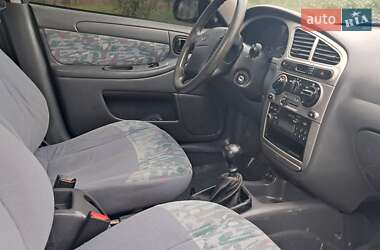 Седан Daewoo Lanos 2003 в 