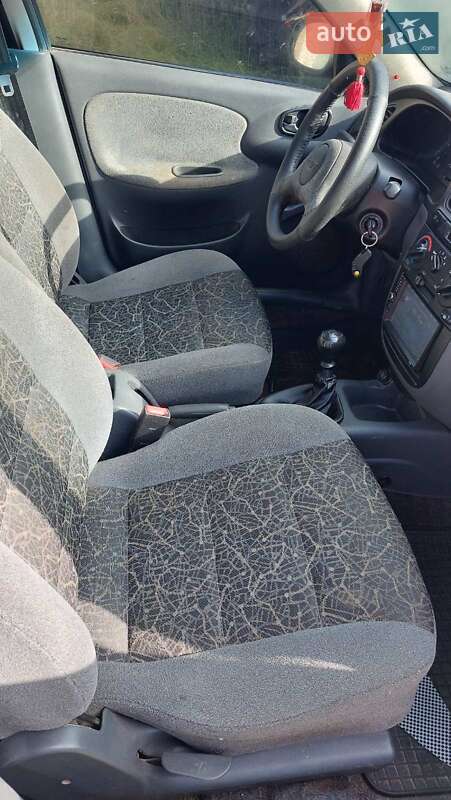 Седан Daewoo Lanos 2006 в Прилуках