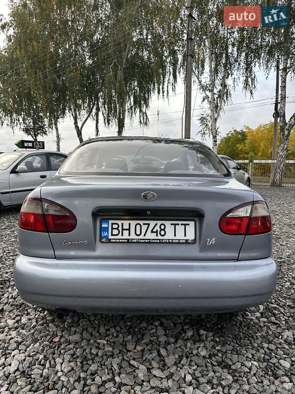 Седан Daewoo Lanos 2010 в Смеле