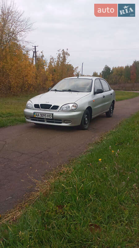 Седан Daewoo Lanos 2008 в 