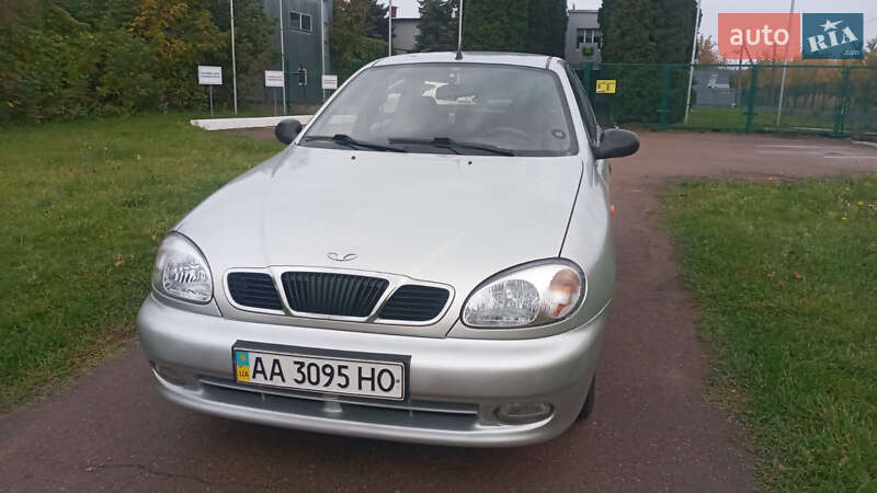 Седан Daewoo Lanos 2008 в Ніжині