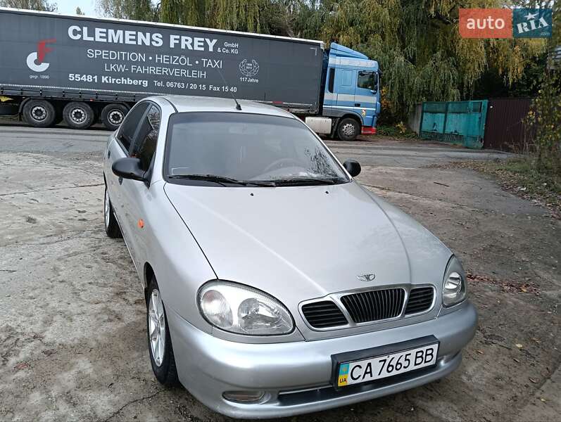Седан Daewoo Lanos 2004 в 