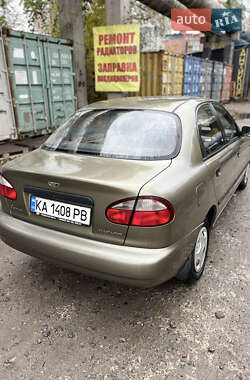 Седан Daewoo Lanos 2004 в 