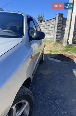 Седан Daewoo Lanos 2004 в 