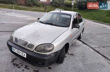 Седан Daewoo Lanos 2003 в Львове