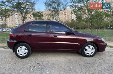 Хэтчбек Daewoo Lanos 2010 в 