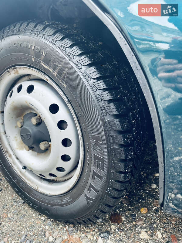 Седан Daewoo Lanos 2006 в Киеве
