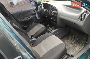 Седан Daewoo Lanos 2003 в 