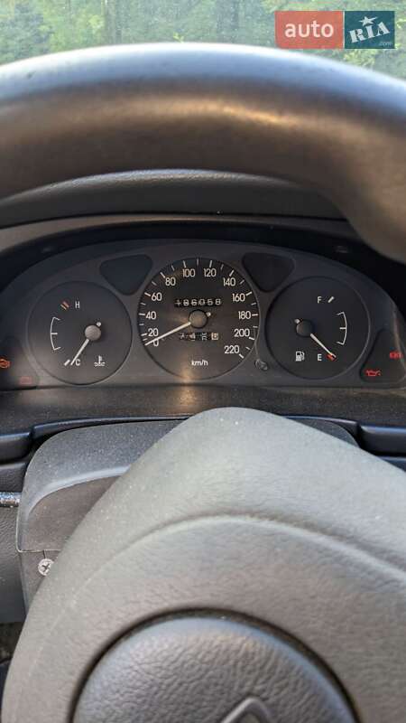 Седан Daewoo Lanos 2008 в Лопухові