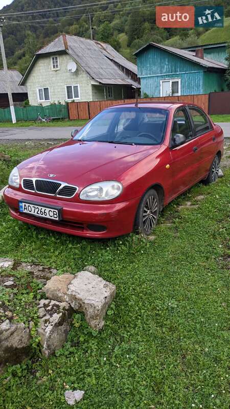 Седан Daewoo Lanos 2008 в Лопухові