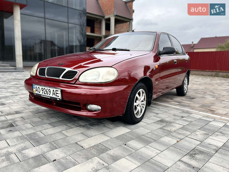 Седан Daewoo Lanos 2006 в Тячеві