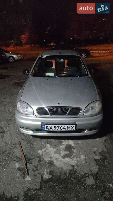 Седан Daewoo Lanos 2004 в Харькове