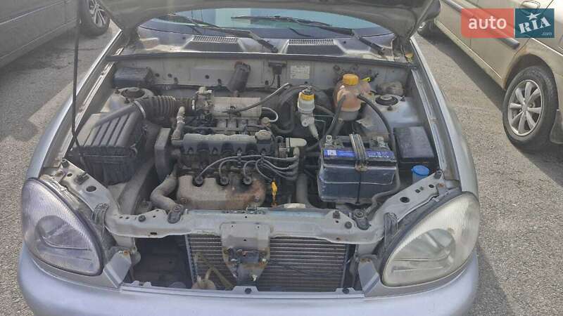 Седан Daewoo Lanos 2004 в Харькове