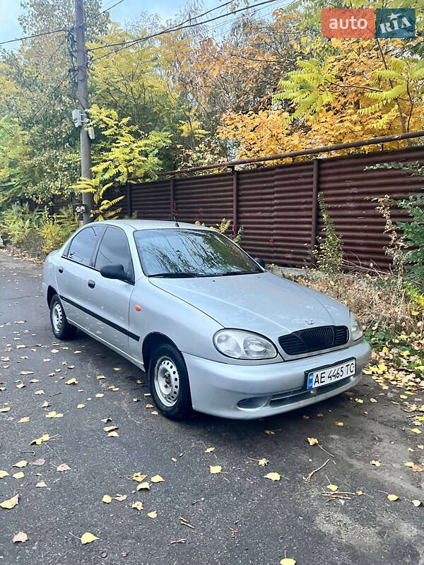 Седан Daewoo Lanos 2003 в Запорожье
