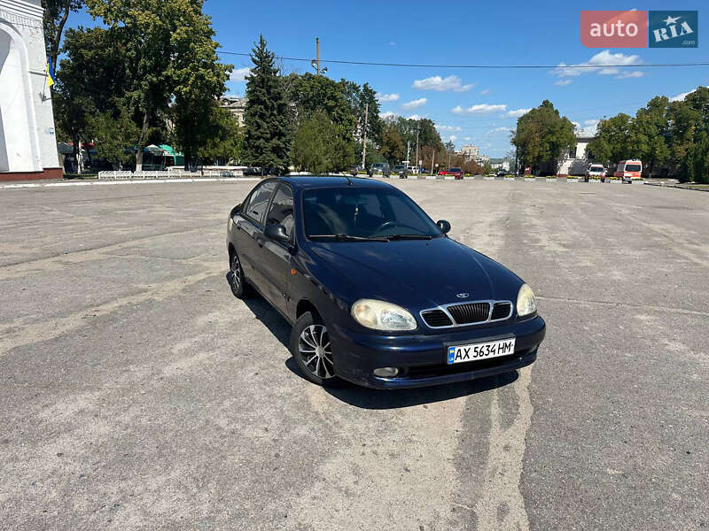 Седан Daewoo Lanos 2003 в Харькове