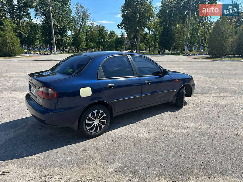 Седан Daewoo Lanos 2003 в Харькове