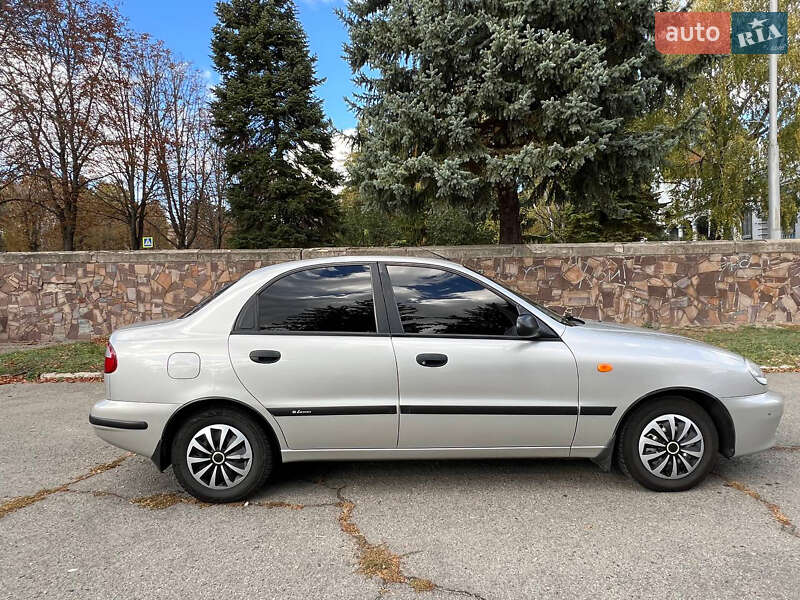 Седан Daewoo Lanos 2006 в Соленом