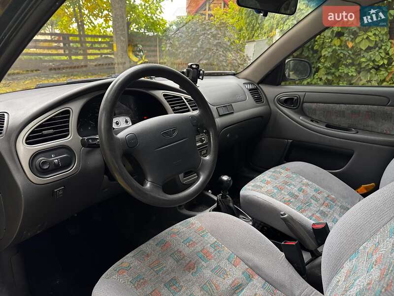 Седан Daewoo Lanos 2005 в Києві фото 11 Седан Daewoo Lanos 2005 в Києві