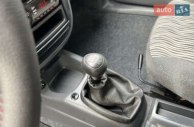 Седан Daewoo Lanos 2012 в 