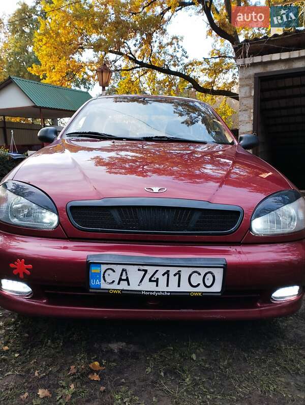 Седан Daewoo Lanos 2002 в Черкассах