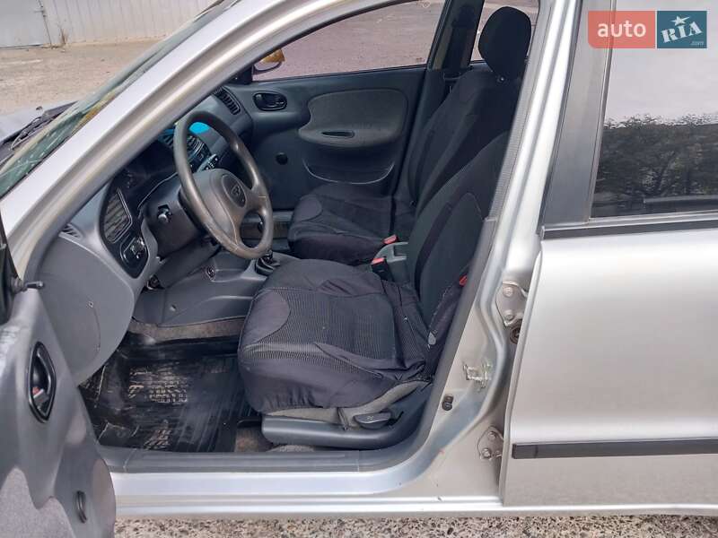 Седан Daewoo Lanos 2008 в Миколаєві