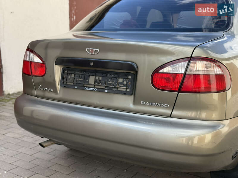 Седан Daewoo Lanos 2004 в Вінниці