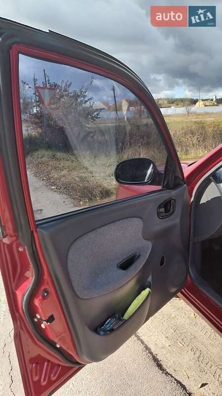 Седан Daewoo Lanos 2006 в Полтаве