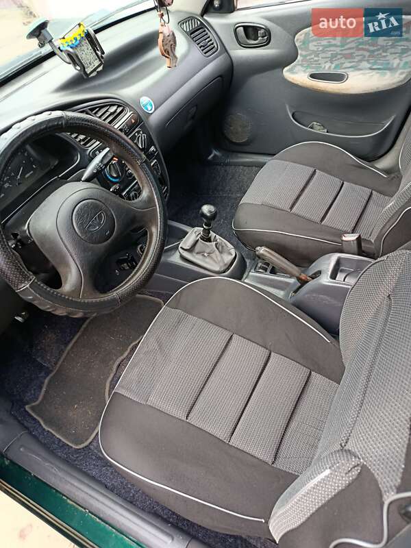Седан Daewoo Lanos 1998 в Николаеве