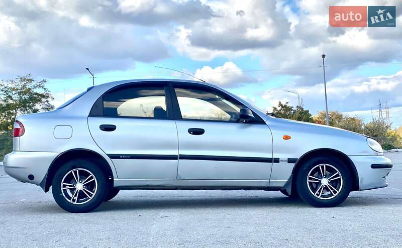 Седан Daewoo Lanos 2005 в Запоріжжі