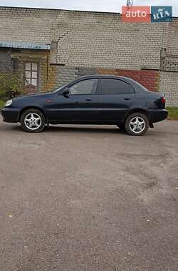 Седан Daewoo Lanos 2006 в Коропе