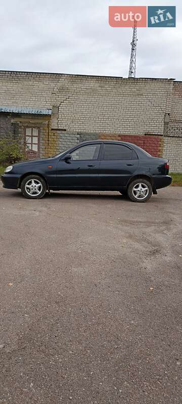 Седан Daewoo Lanos 2006 в  фото Седан Daewoo Lanos 2006 в