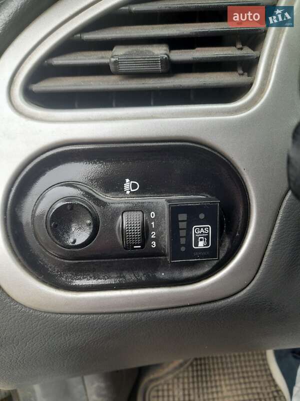 Седан Daewoo Lanos 2005 в Харкові фото 2 Седан Daewoo Lanos 2005 в Харкові