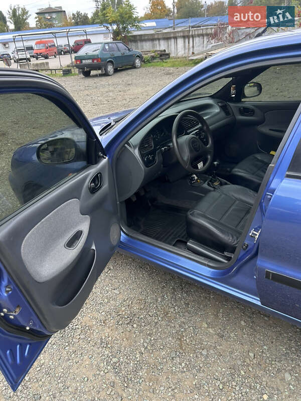 Седан Daewoo Lanos 2008 в Никополе