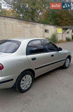 Седан Daewoo Lanos 2003 в 