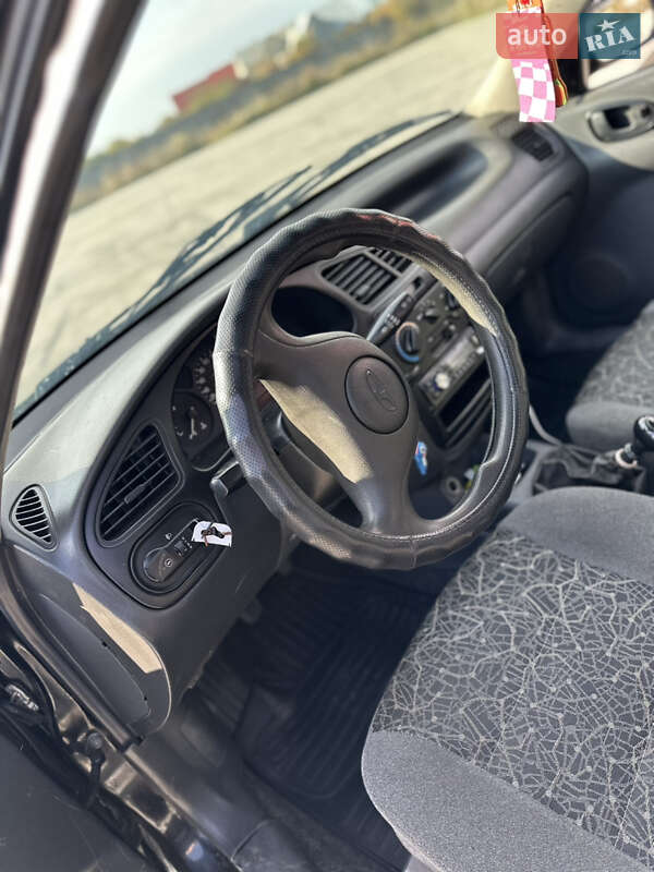 Седан Daewoo Lanos 2008 в Чопе