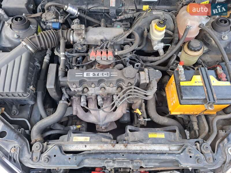 Хетчбек Daewoo Lanos 2008 в Дніпрі