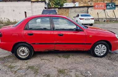 Седан Daewoo Lanos 1998 в 