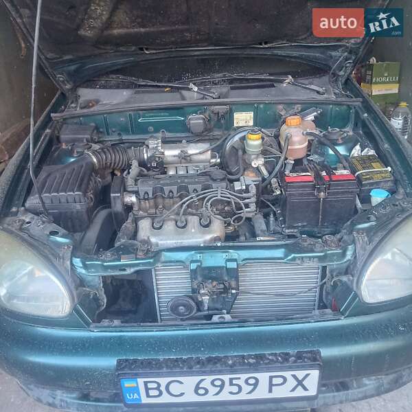 Daewoo Lanos 2001