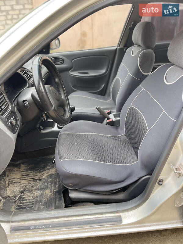 Седан Daewoo Lanos 2008 в Тернополе