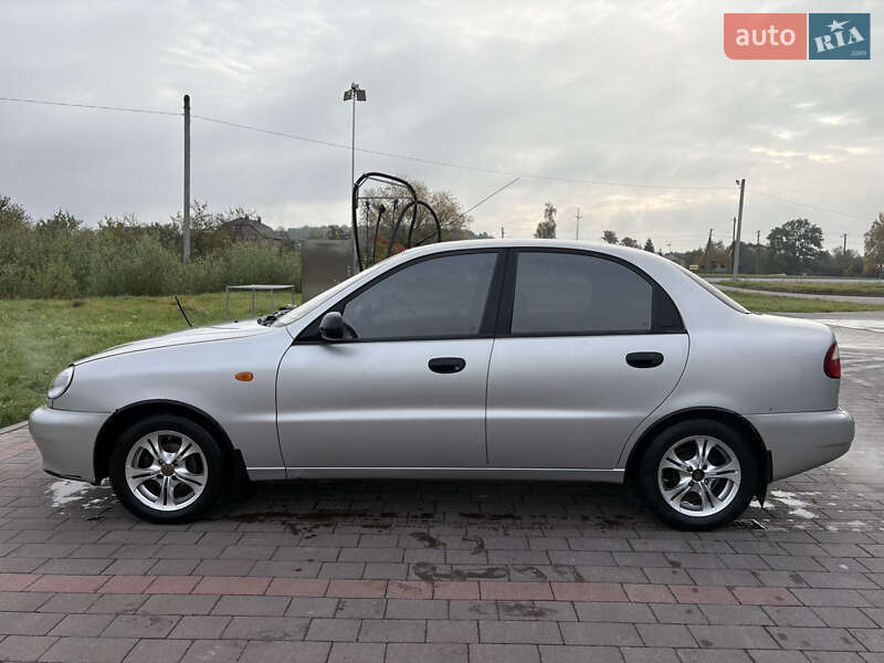 Седан Daewoo Lanos 2004 в Львові фото 3 Седан Daewoo Lanos 2004 в Львові