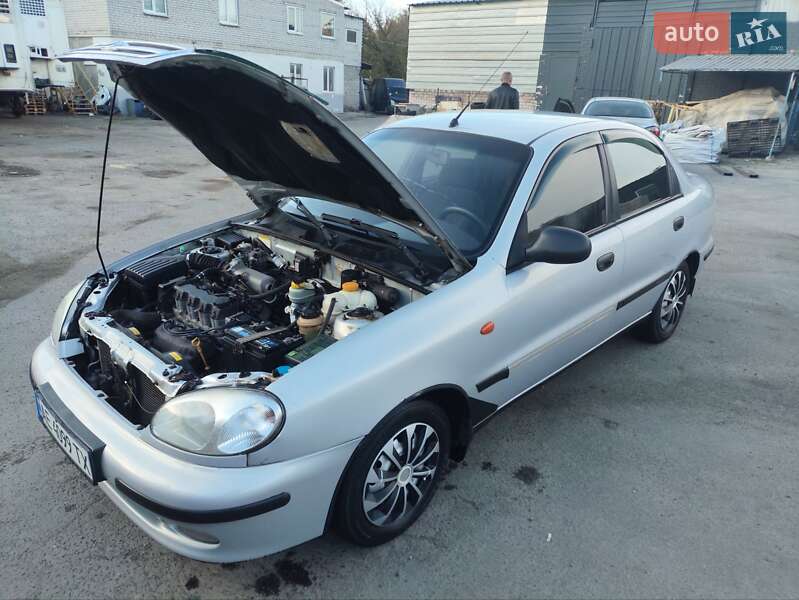 Седан Daewoo Lanos 2011 в Дніпрі