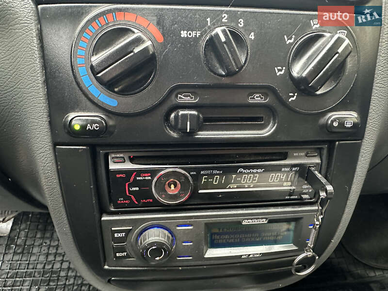 Седан Daewoo Lanos 2008 в Києві фото 8 Седан Daewoo Lanos 2008 в Києві