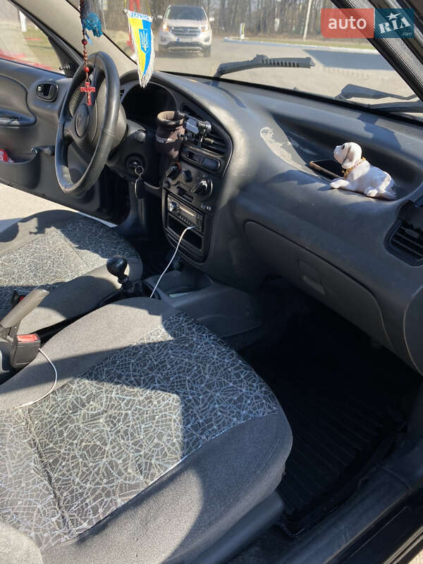 Седан Daewoo Lanos 2008 в Жидачові