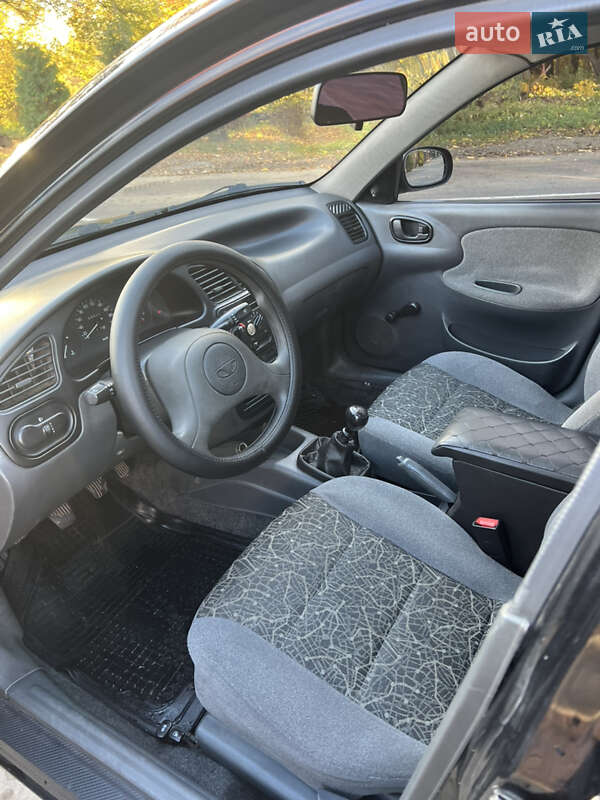 Седан Daewoo Lanos 2006 в Львові