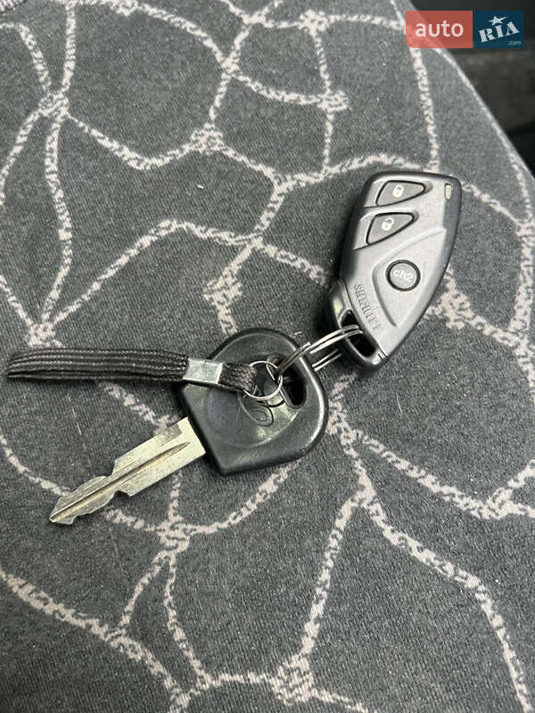 Седан Daewoo Lanos 2004 в Ужгороді фото 27 Седан Daewoo Lanos 2004 в Ужгороді