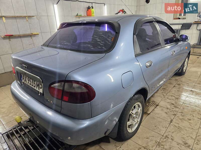 Седан Daewoo Lanos 2008 в Краснограде